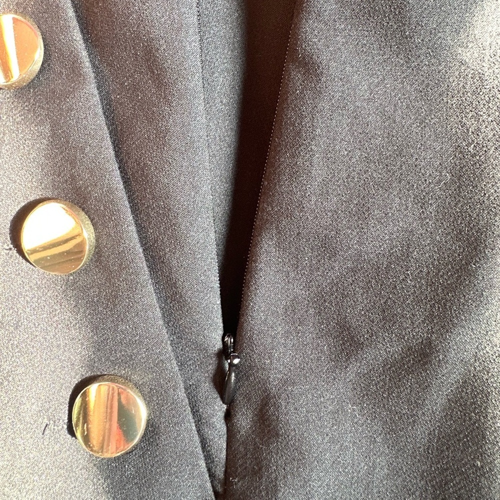 Zara Elegant High Waisted Black Short with Gold Buttons - Picture 6 of 7